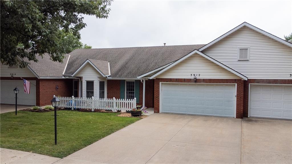 2nd image of 3912 Westgate Dr, Saint Joseph, MO 64506 | MLS# 2635374
