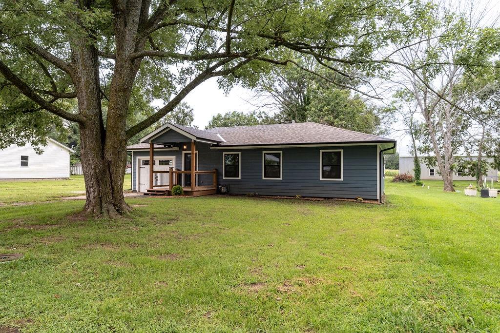 3rd image of 910 N Edith Ave, Adrian, MO 64720 | MLS# 2635393