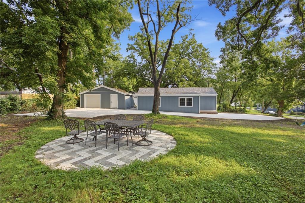 1st image of 6818 Agnes Ave, Kansas City, MO 64132 | MLS# 2635409