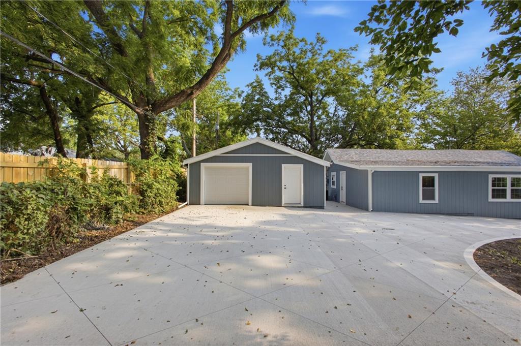 5th image of 6818 Agnes Ave, Kansas City, MO 64132 | MLS# 2635409