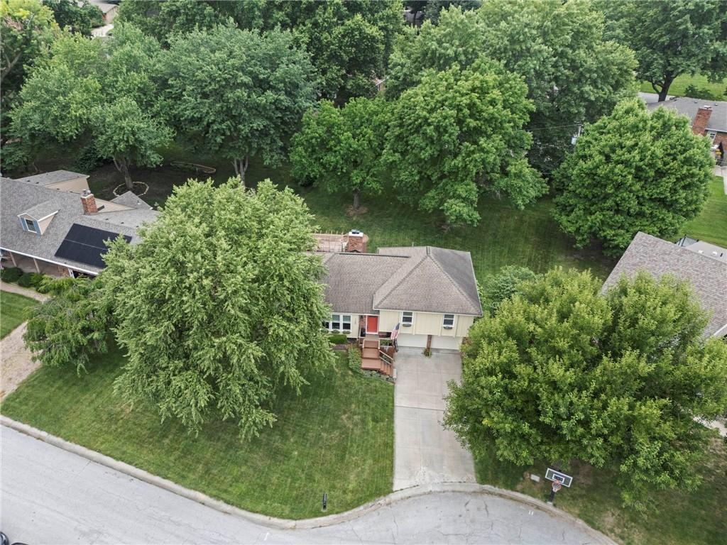 42nd image of 1705 Ne Pine Cir, Blue Springs, MO 64014 | MLS# 2635433