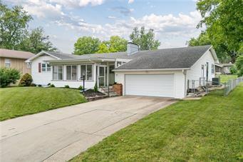 2nd image of 3317 Auburn Dr, Saint Joseph, MO 64506 | MLS# 2635453