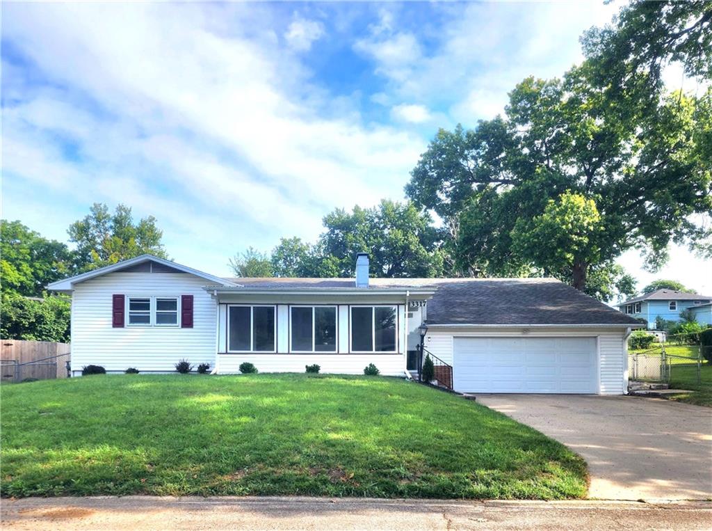 1st image of 3317 Auburn Dr, Saint Joseph, MO 64506 | MLS# 2635453