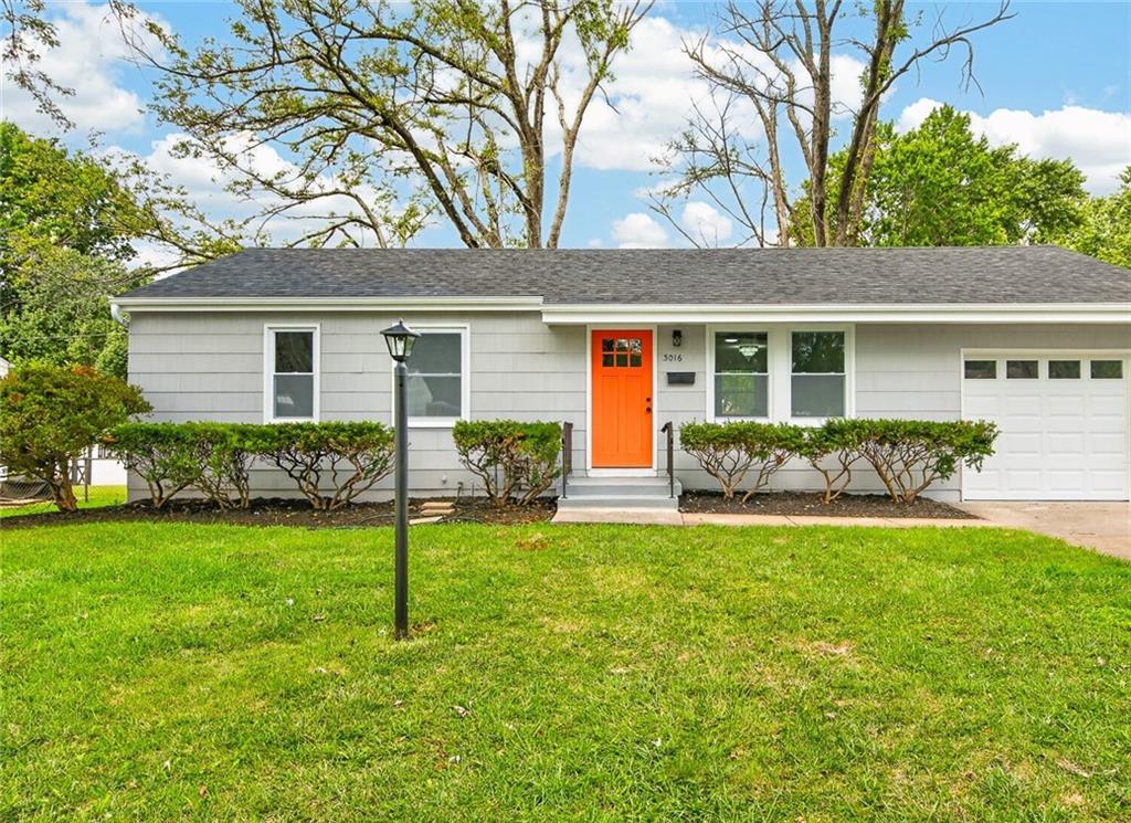 1st image of 3016 Porter Rd, Independence, MO 64055 | MLS# 2635463