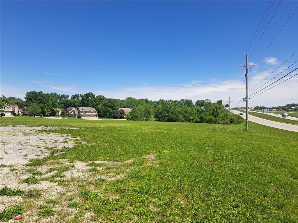 1st image of 1200 Se Vista Dr, Lees Summit, MO 64063 | MLS# 2635466