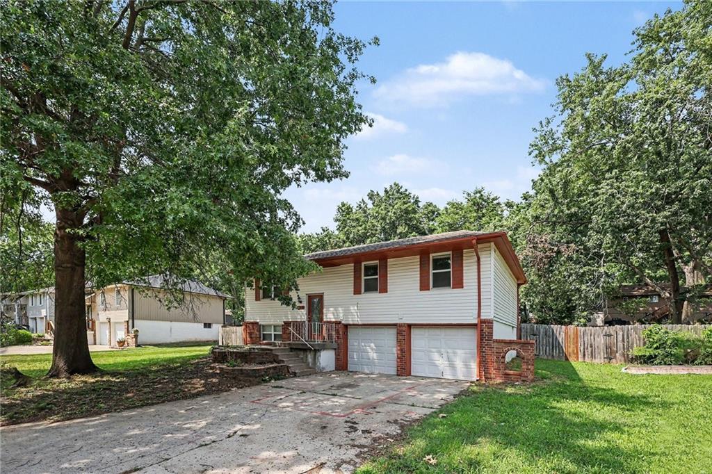 1st image of 1110 R D Mize Rd, Grain Valley, MO 64029 | MLS# 2635493