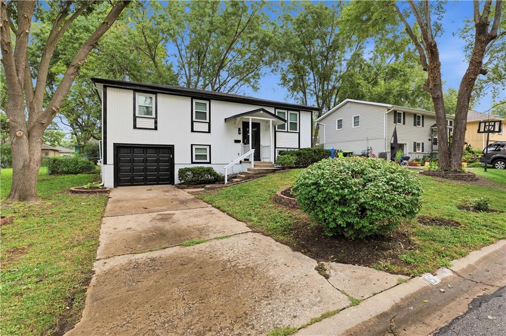 3rd image of 115 Brian Ave, Belton, MO 64012 | MLS# 2635509