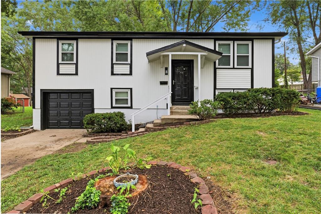 1st image of 115 Brian Ave, Belton, MO 64012 | MLS# 2635509