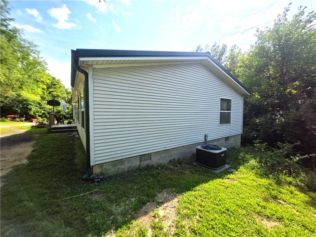 8th image of 140 Tucker St, St Joseph, MO 64504 | MLS# 2635525