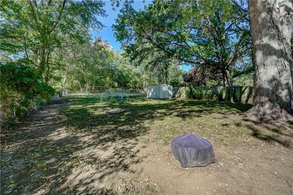 41st image of 1708 S Pearl St, Independence, MO 64055 | MLS# 2635537