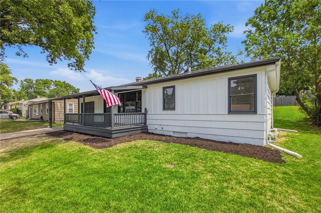 1st image of 3313 Vermont Ave, Independence, MO 64052 | MLS# 2635566