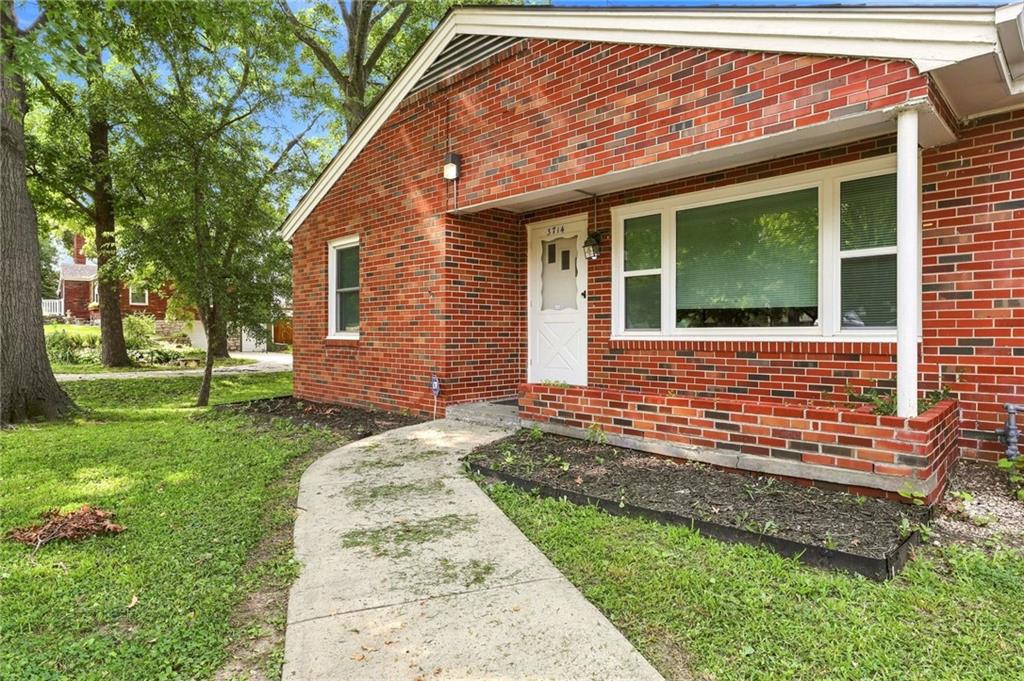 5th image of 3714 Blue Ridge Blvd, Independence, MO 64052 | MLS# 2635567