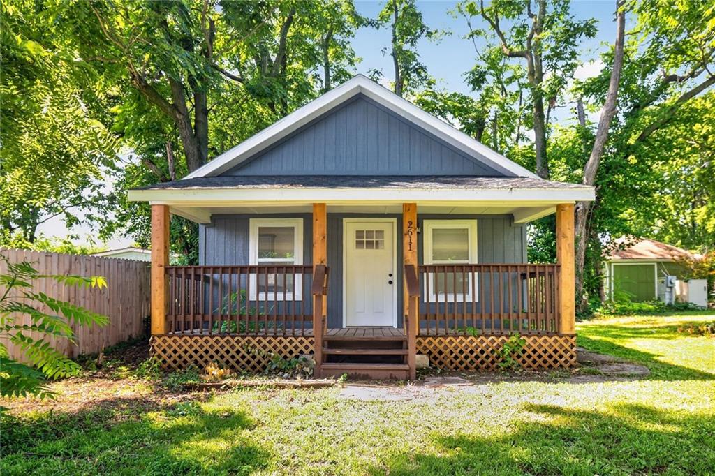 3rd image of 2611 W 45Th Ave, Kansas City, KS 66103 | MLS# 2635572