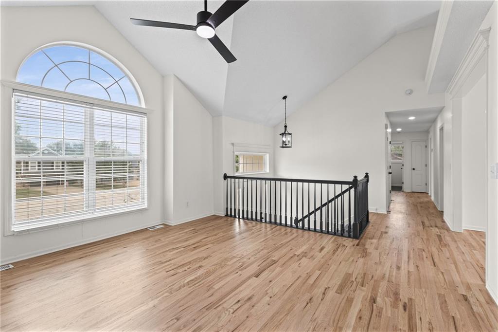 2nd image of 1106 Creekside Ct, Raymore, MO 64083 | MLS# 2635576