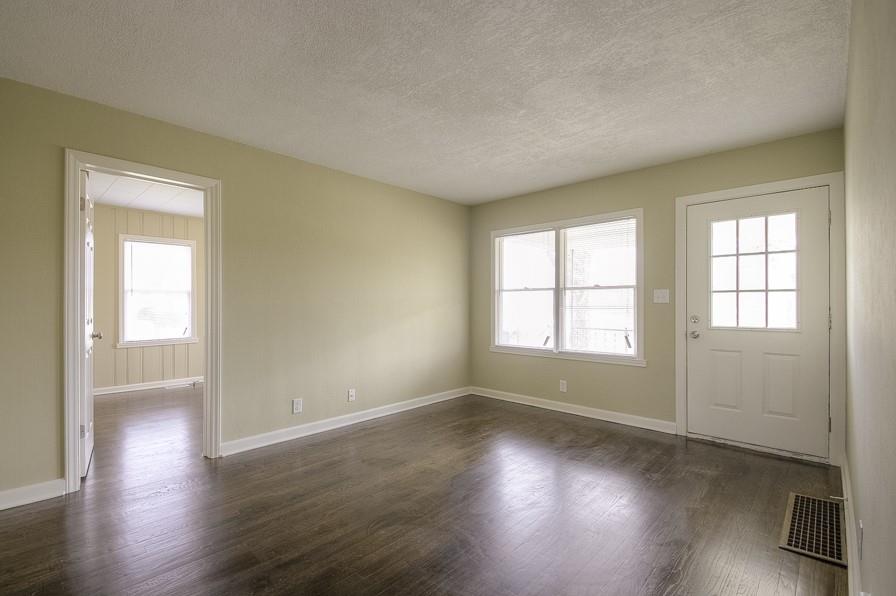 5th image of 1340 S Main St, Independence, MO 64055 | MLS# 2635594