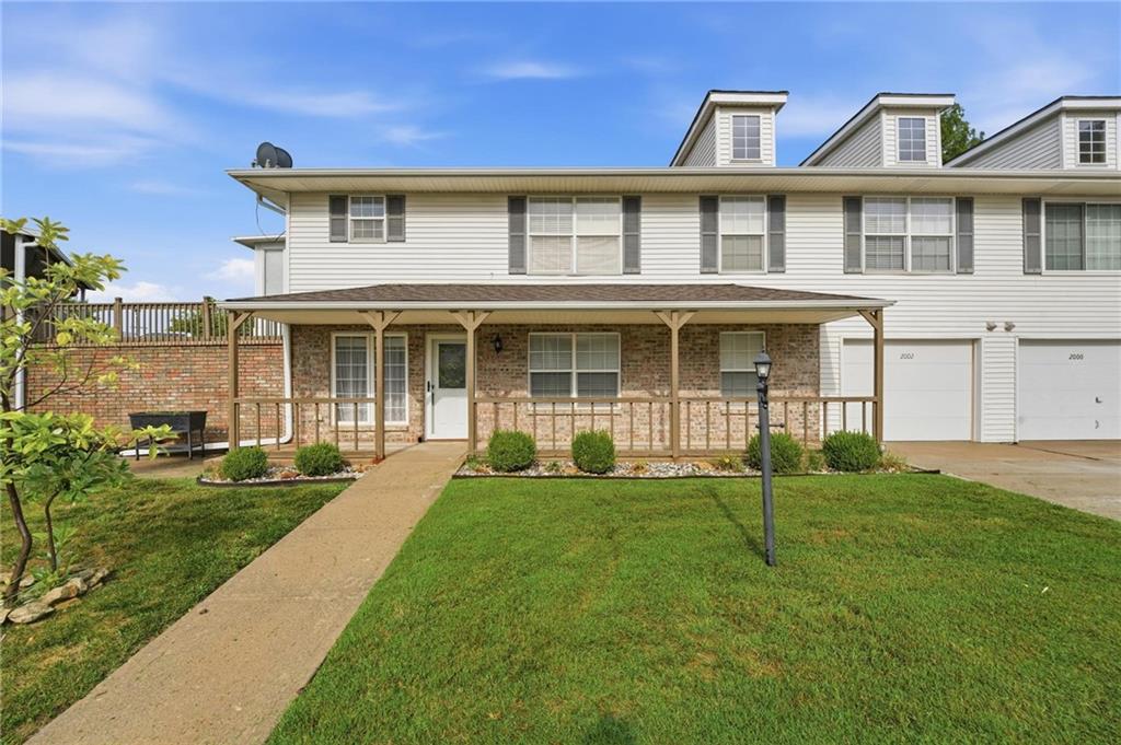 1st image of 2002 S Hummel Dr, Independence, MO 64055 | MLS# 2635601