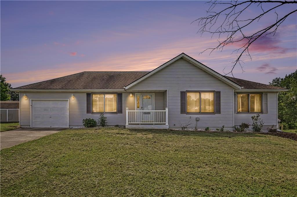 1st image of 31455 Lyman Ln, Excelsior Springs, MO 64024 | MLS# 2635629
