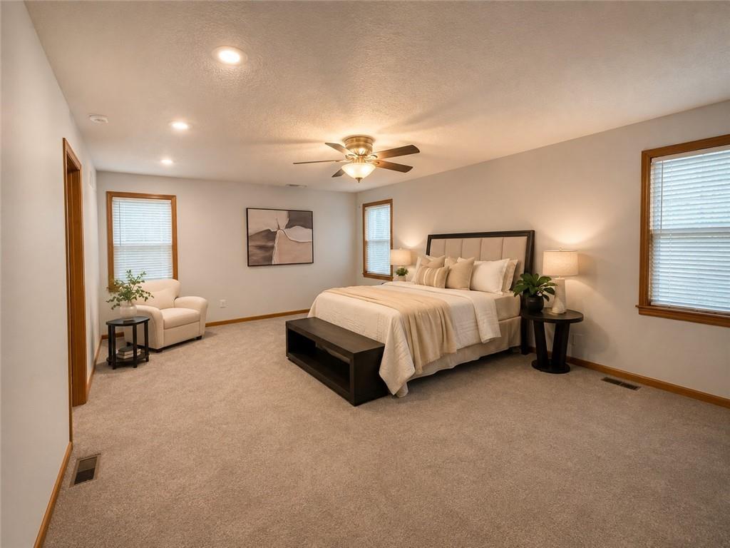 4th image of 815 Kouns Ln, Edwardsville, KS 66111 | MLS# 2635631