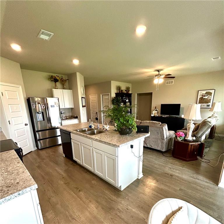 4th image of 640 Lanesfield St, Gardner, KS 66030 | MLS# 2635641