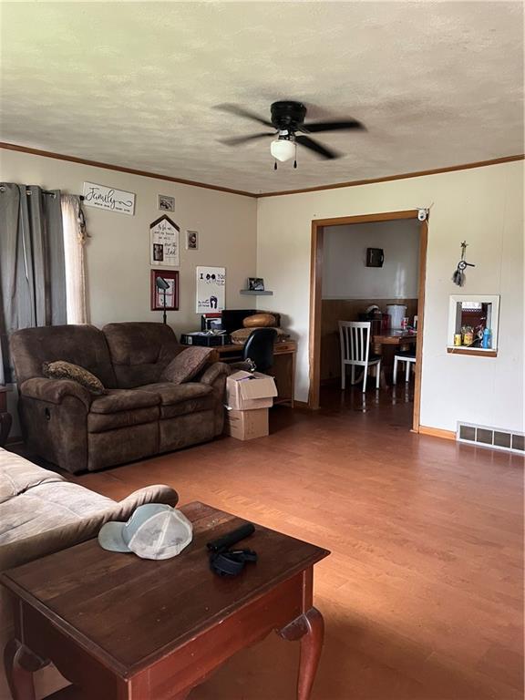 2nd image of 417 S Main St, Butler, MO 64730 | MLS# 2635642