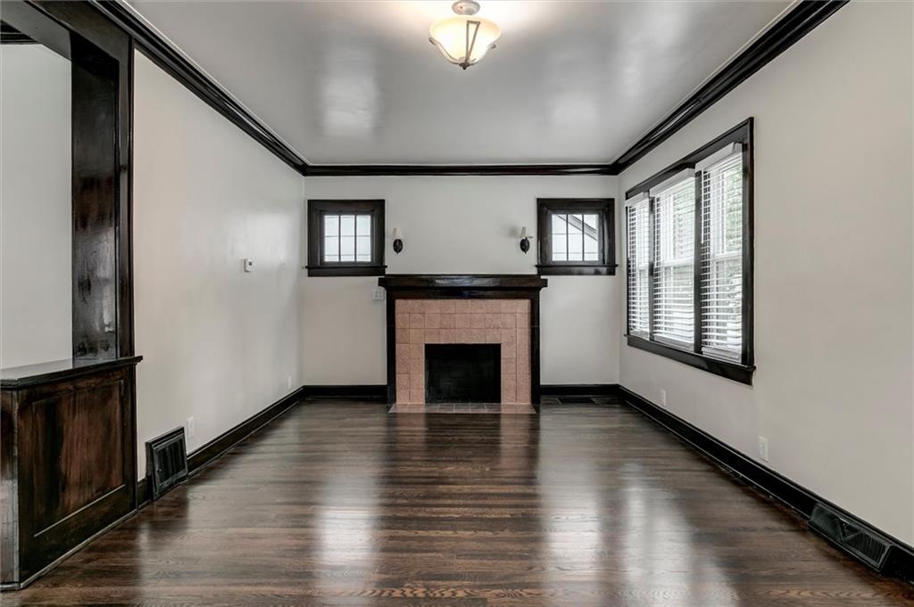 5th image of 4206 Bell St, Kansas City, MO 64111 | MLS# 2635733
