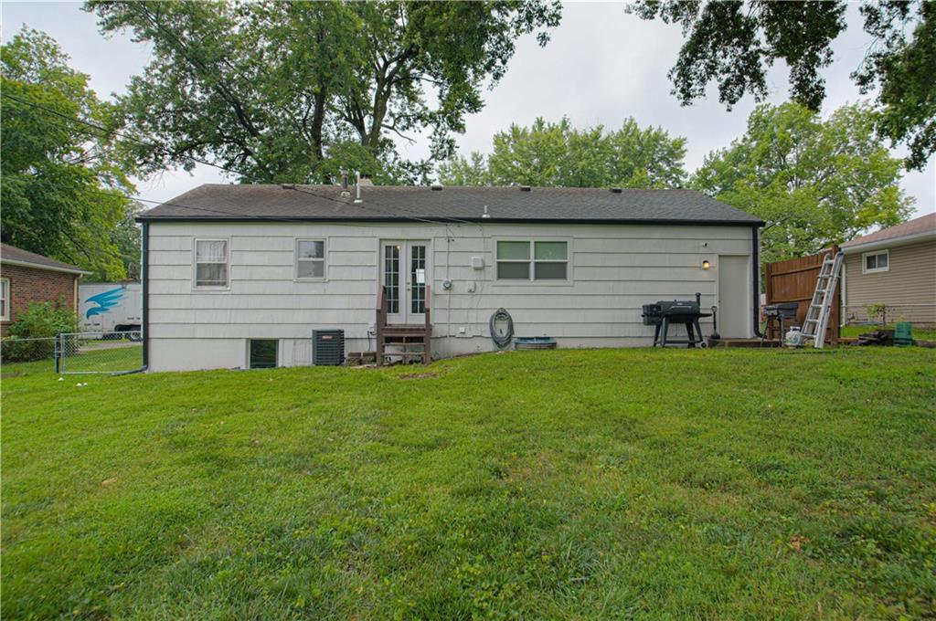 25th image of 14700 E 39th Ter, Independence, MO 64055 | MLS# 2635741