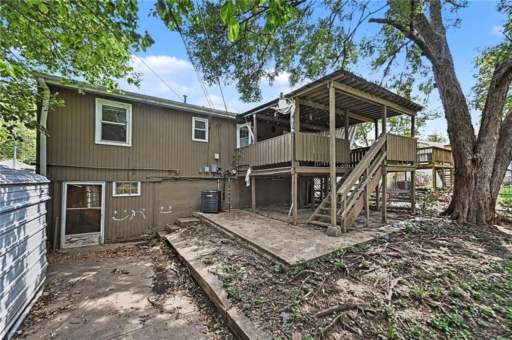 3rd image of 8026 Ne 50Th St, Kansas City, MO 64119 | MLS# 2635747