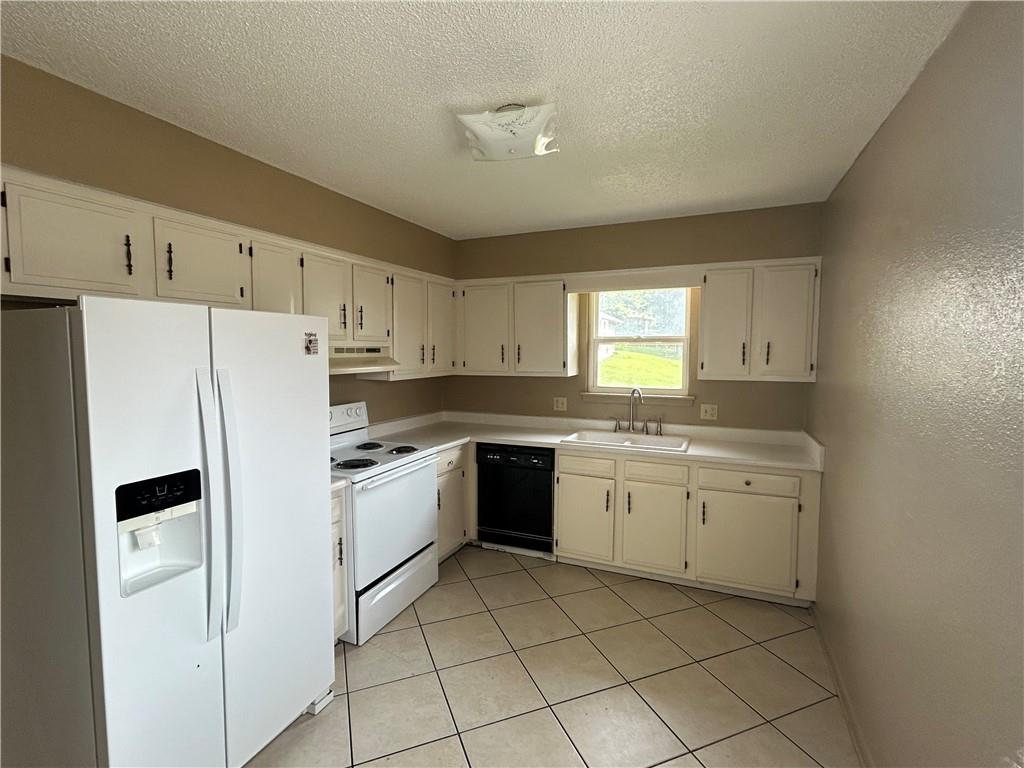 4th image of 4108 - 4110 Crackerneck Rd, Independence, MO 64055 | MLS# 2635753