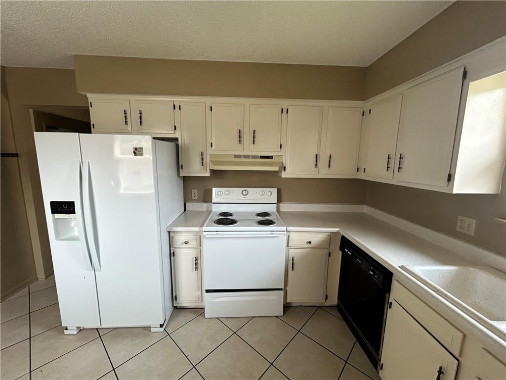 3rd image of 4108 - 4110 Crackerneck Rd, Independence, MO 64055 | MLS# 2635753