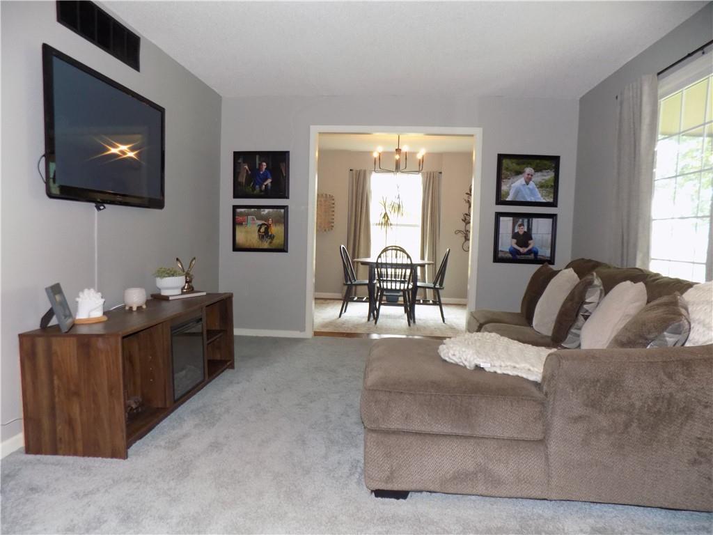 2nd image of 1838 S Ash St, Ottawa, KS 66067 | MLS# 2635758