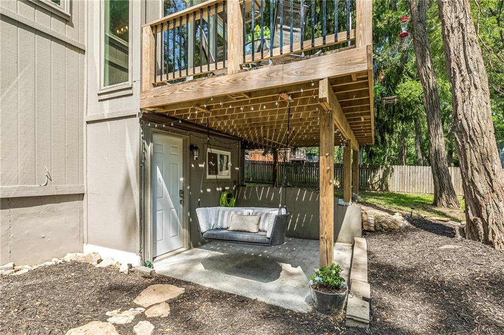 32nd image of 1101 Nw 72nd St, Kansas City, MO 64118 | MLS# 2635774