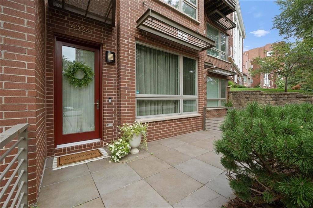 3rd image of 4524 Mill Creek Pkwy #402, Kansas City, MO 64111 | MLS# 2635781