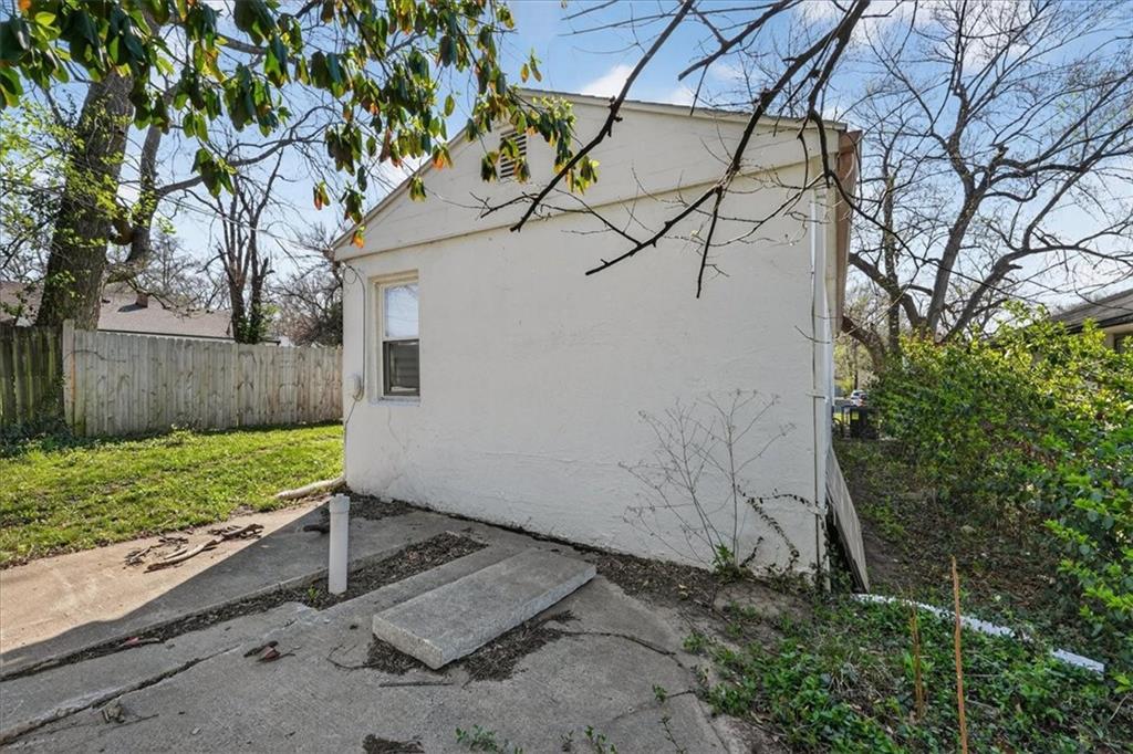 34th image of 7205 Wabash Ave, Kansas City, MO 64132 | MLS# 2635791