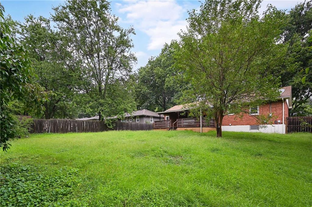 22nd image of 705 Ne Darwin St, Lees Summit, MO 64063 | MLS# 2635804