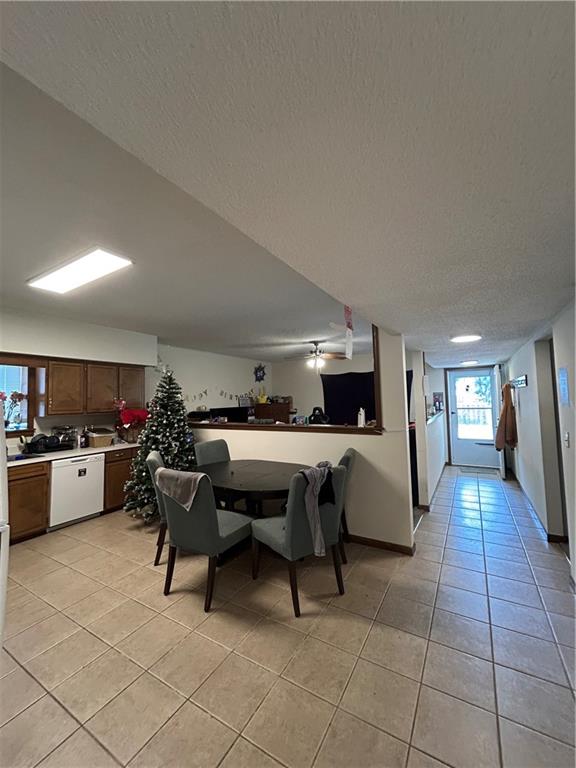 4th image of 727 A & B Kiowa St, Leavenworth, KS 66048 | MLS# 2635812