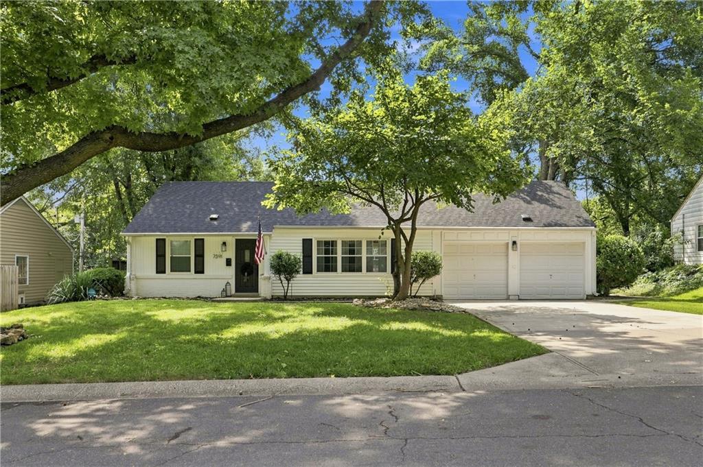 1st image of 7591 High Dr, Prairie Village, KS 66208 | MLS# 2635830
