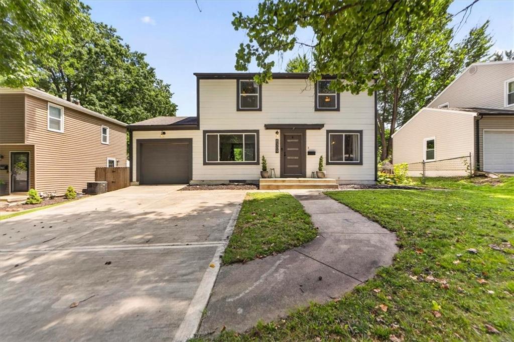 1st image of 8309 Jarboe St, Kansas City, MO 64114 | MLS# 2635845