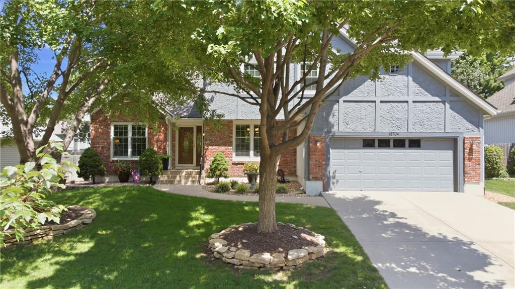 2nd image of 13704 W 75th Ter, Shawnee, KS 66216 | MLS# 2635850