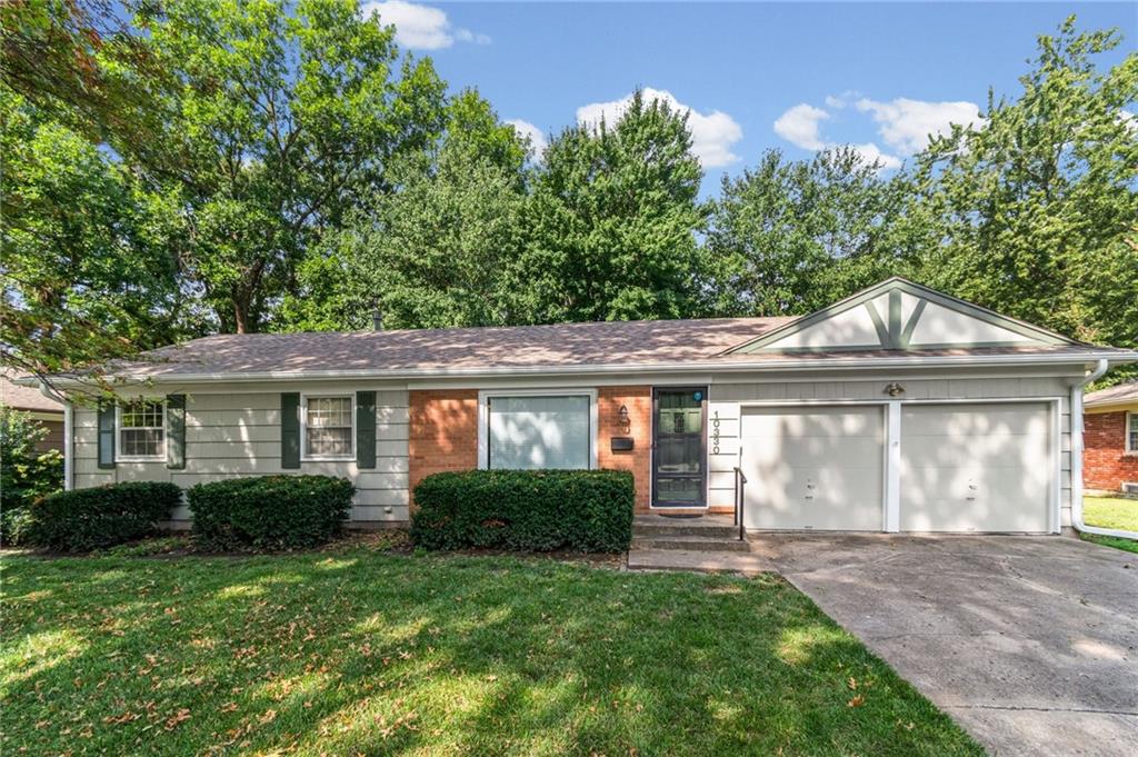 1st image of 10330 Dearborn Dr, Overland Park, KS 66207 | MLS# 2635857