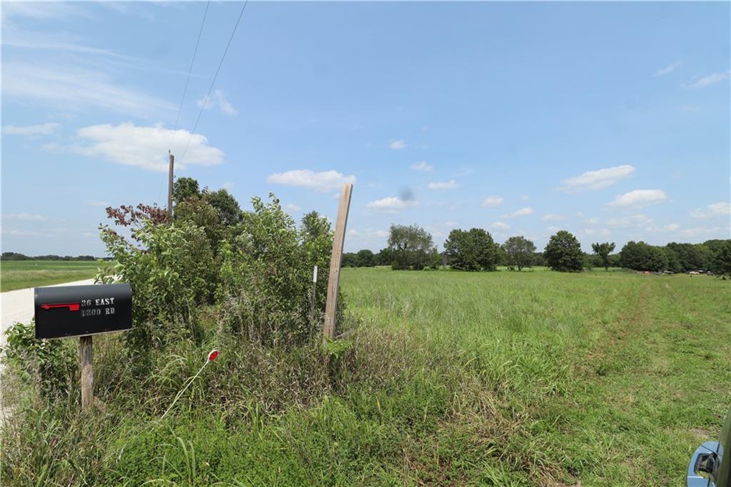 2nd image of 36 E 1200th Rd, Baldwin City, KS 66006 | MLS# 2635861
