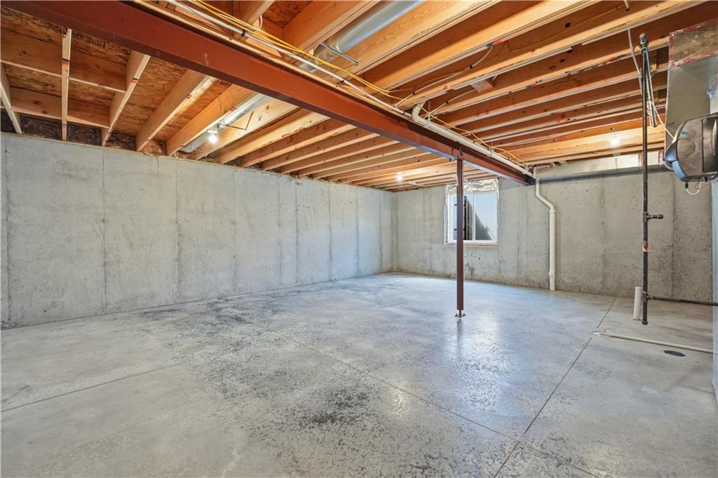 32nd image of 1328 Se Windbreak Dr, Lees Summit, MO 64081 | MLS# 2635882