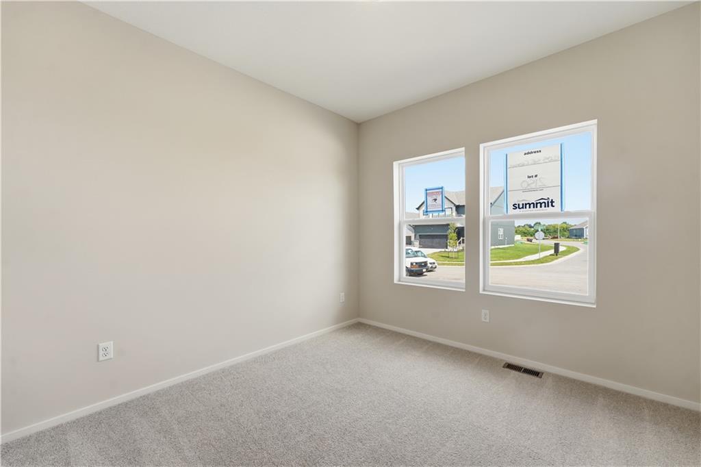 3rd image of 1217 Se Windbreak St, Lees Summit, MO 64081 | MLS# 2635888