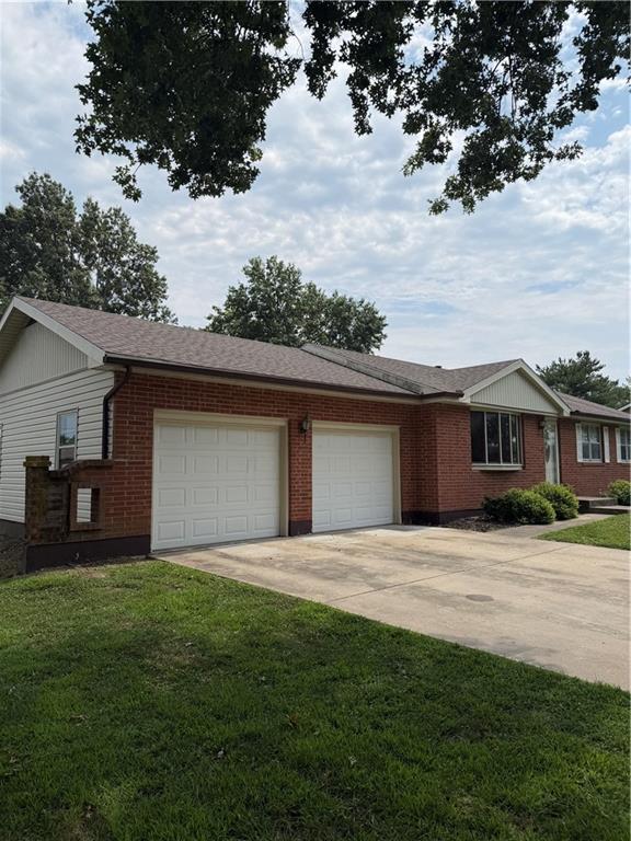 2nd image of 1605 S Pine St, Holden, MO 64040 | MLS# 2635898