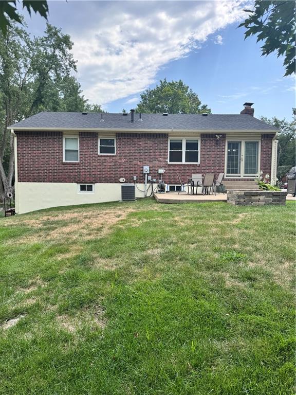 28th image of 2901 Nw Castle Dr, Blue Springs, MO 64015 | MLS# 2635907