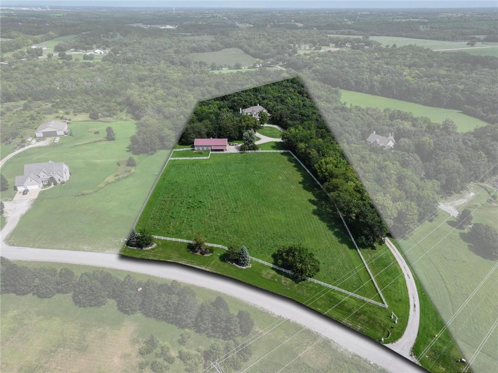 47th image of 14555 Oak Valley Dr, Gardner, KS 66030 | MLS# 2635916