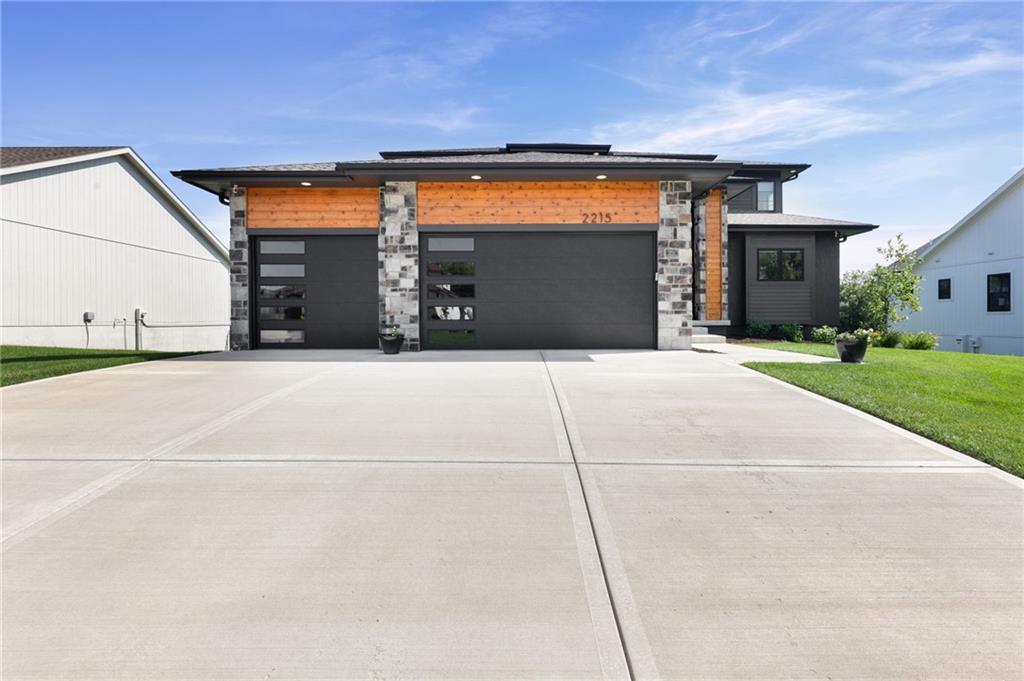 1st image of 2215 Sw Hook Farm Dr, Lees Summit, MO 64082 | MLS# 2635917