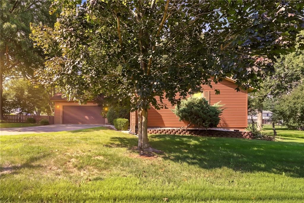2nd image of 801 E Gay St, Warrensburg, MO 64093 | MLS# 2635939