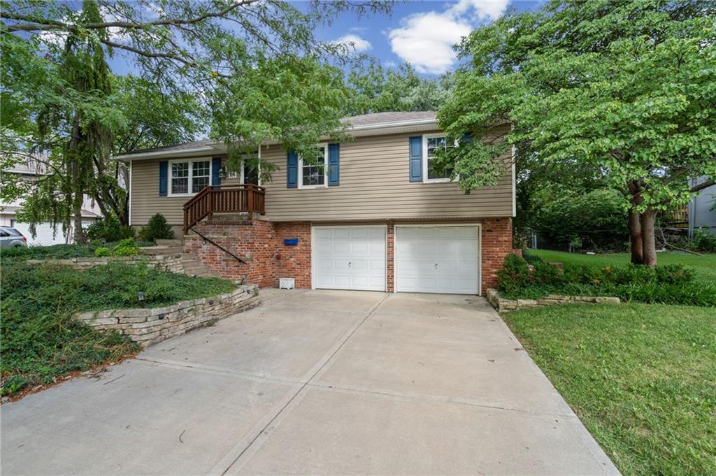 1st image of 106 N Cleveland Ave, Belton, MO 64012 | MLS# 2635965