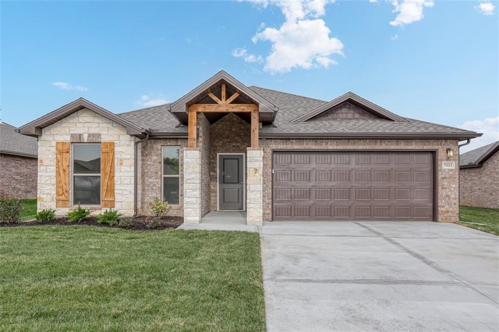 1st image of 12916 Sewell Ave, Kansas City, KS 66109 | MLS# 2635999