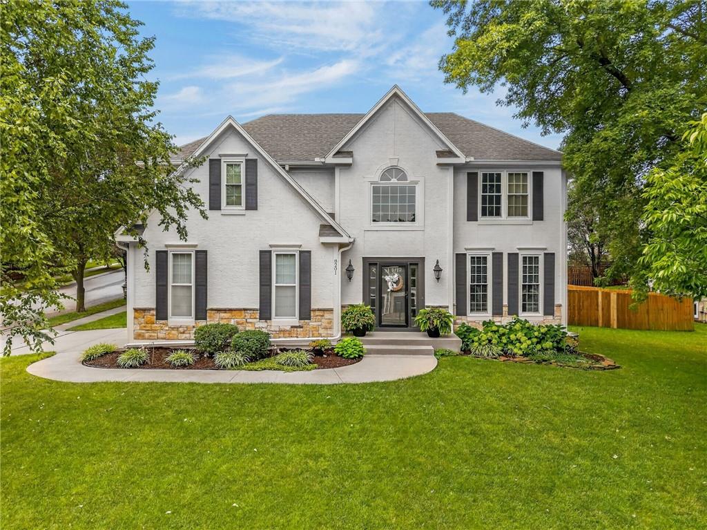 1st image of 8201 Nw 80th Ter, Kansas City, MO 64152 | MLS# 2636027